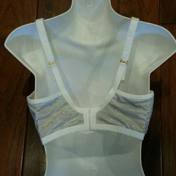 Natori Power Yogi Sport Bra - Picture 2 of 2